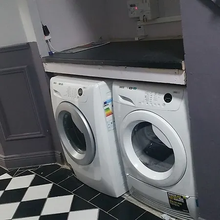 North Circular Serviced Daire *